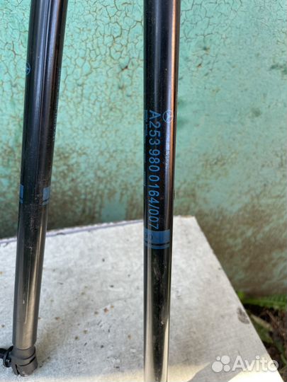 Амортизатор багажника Mercedes Benz GLC X253