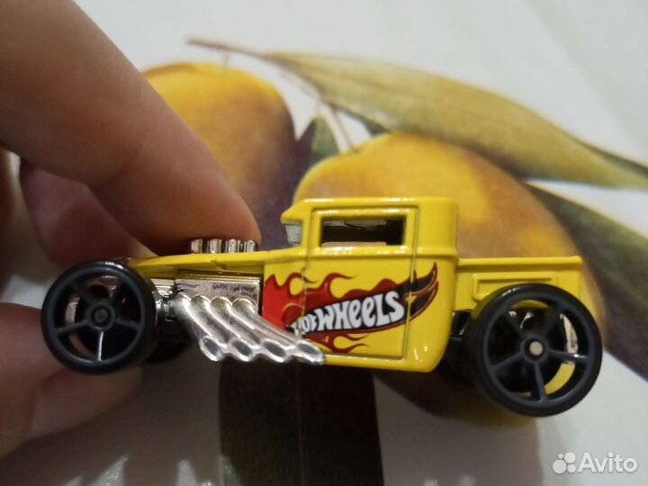 Hot wheels Bone Shaker