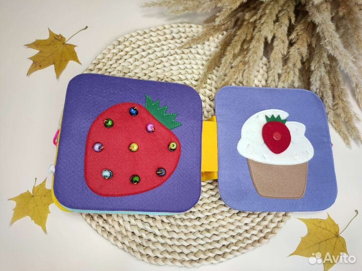 Детская развивающая книжка ручной работы 