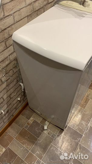 Стиральная машина с вертикальной загрузкой