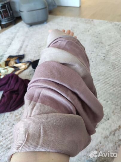 Женский шарфы, шапки, кепки