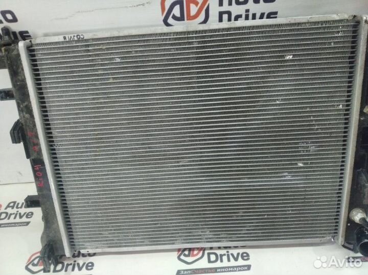 Радиатор охлаждения двигателя Kia Rio 4 2022