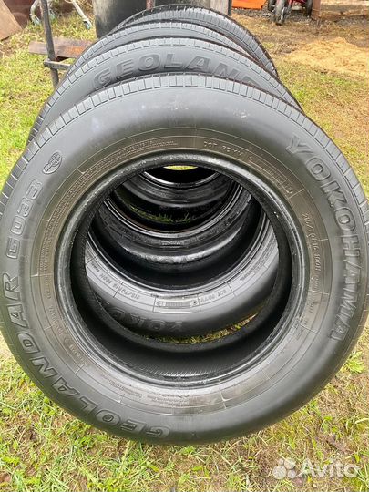 Yokohama Geolandar G033 215/70 R16