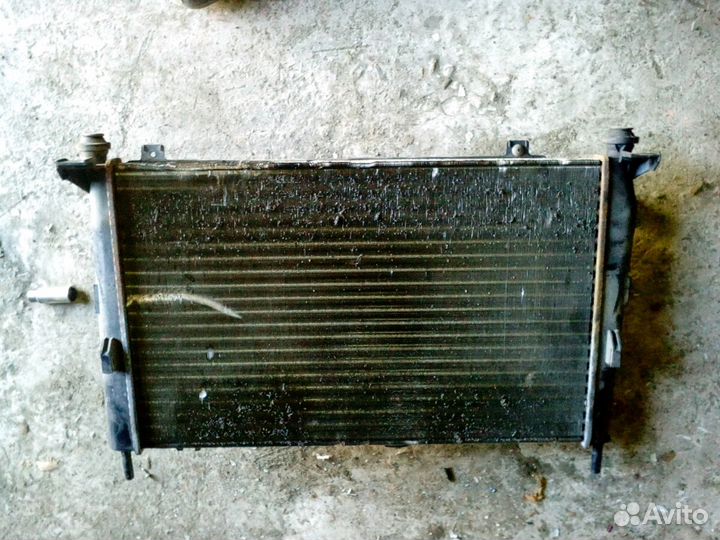 Диффузор вентелятора Форд Мондео 2