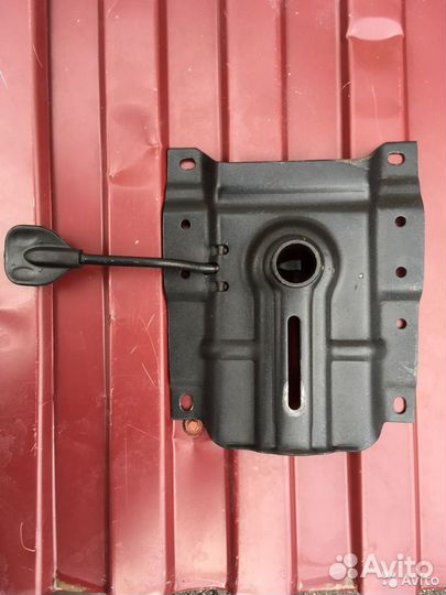 Пиастра площадка для офисного кресла