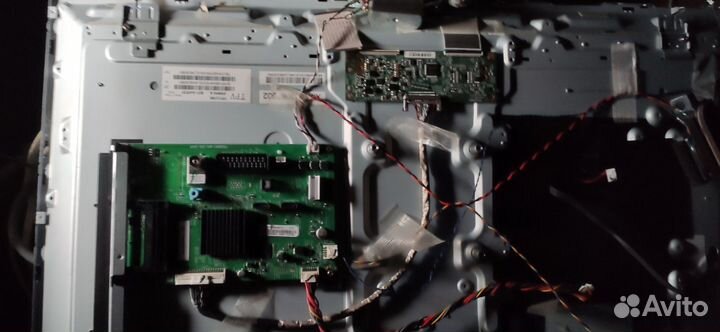 Philips 32pft4101/60 под разбор битая матрица