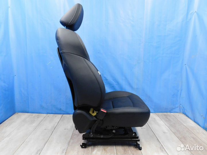 Сиденье водительское Geely Atlas 2018