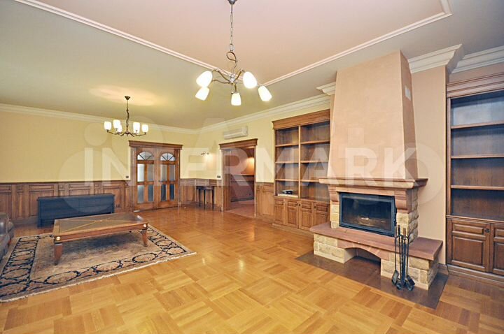 7-к. квартира, 525 м², 3/3 эт.