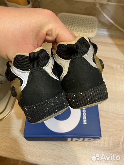 Ботинки демисезонные 23 размер