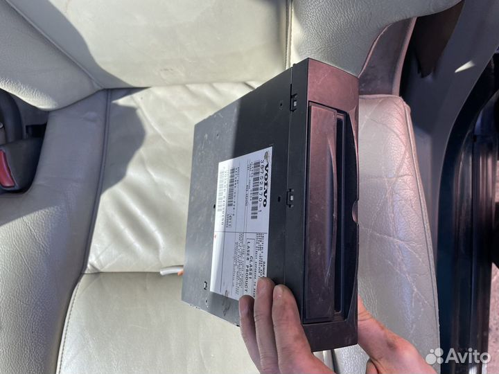Cd чейнджер на Volvo XC90 30752870