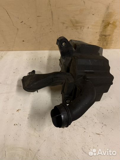 Абсорбер воздушного фильра Ford Focus 2 дорест