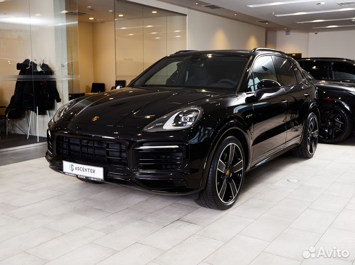 Porsche Cayenne 3 AT, 2022, 50 км