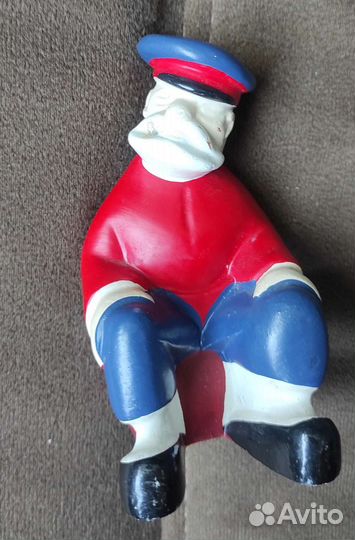 Фарфоровые статуэтки