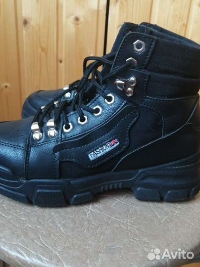 Ботинки женские 36 размера бу