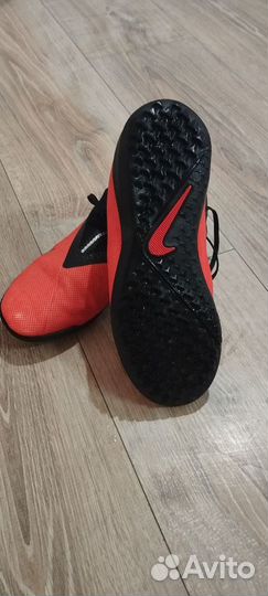Сороконожки для футбола Nike 35 р