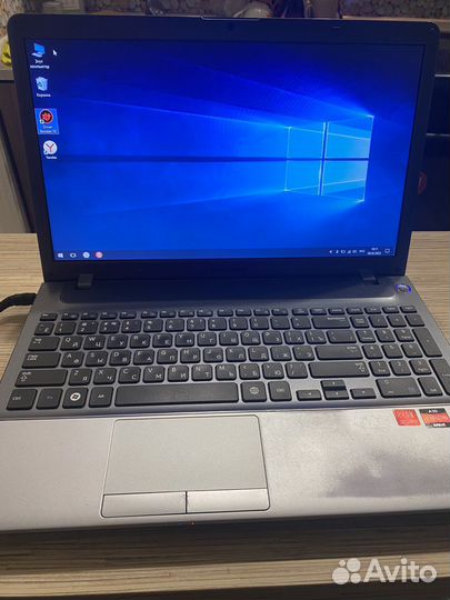 Ноутбук samsung np355v5c