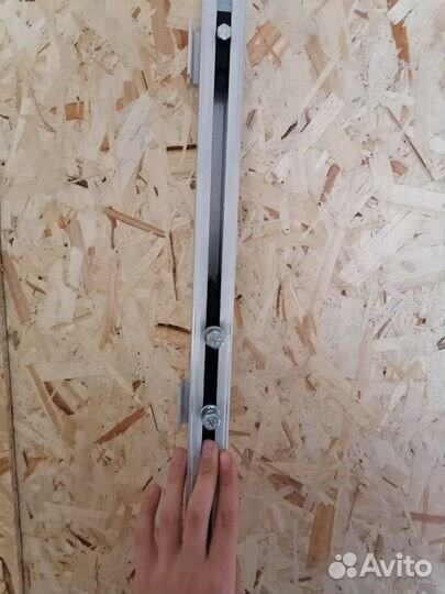 Механизм для раздвежной двери(ролики)