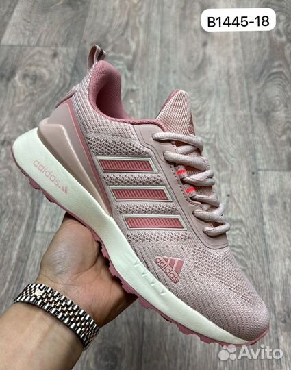Кроссовки Adidas