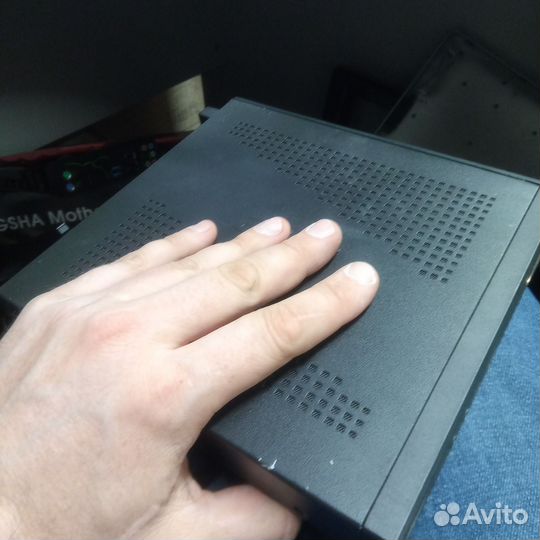 Acer Nettop Revo RN86 i5-8400T/16Gb/256Gb