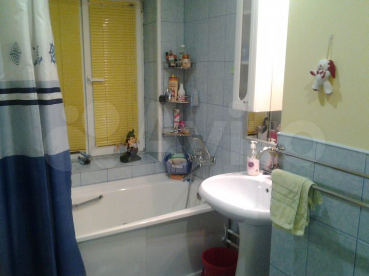 Комната 15 м² в 3-к., 2/2 эт.