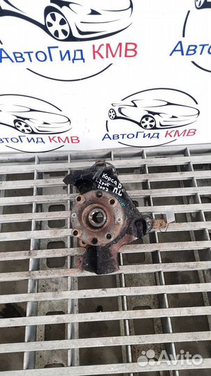 Кулак поворотный передний левый Opel Corsa