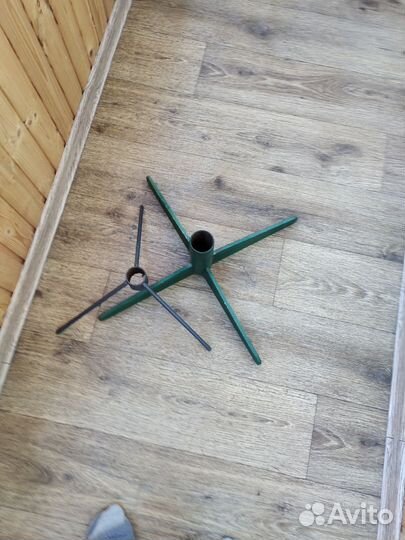 Подставки для елки