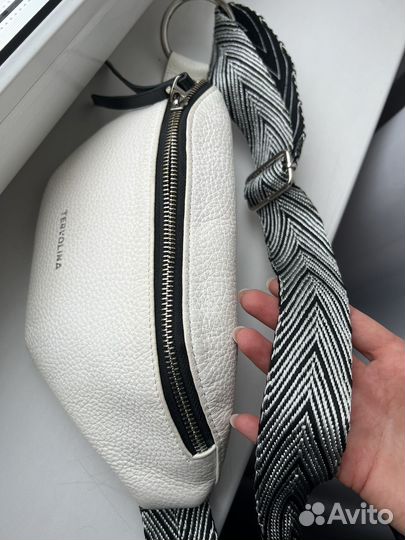 Сумка натуральная кожа белая/серебро