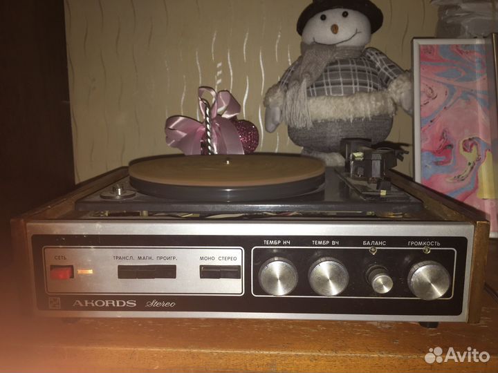 Проигрыватель винила Acords
