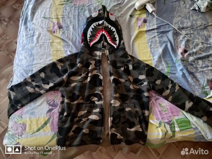 Зипка Bape Shark (оригинал)