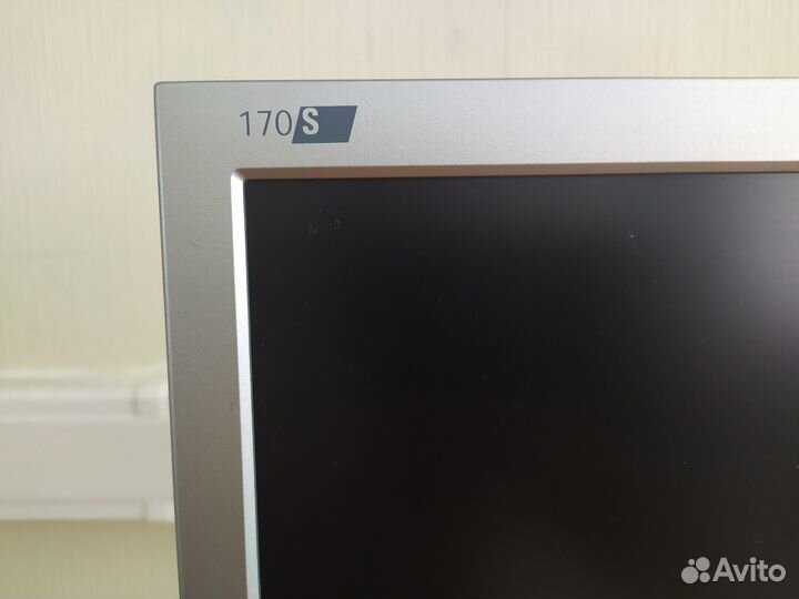 Монитор philips 170S6FS