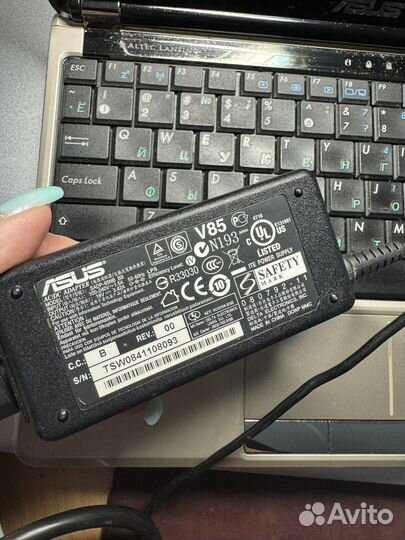 Ноутбук asus