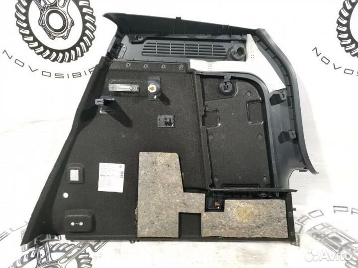 Обшивка багажника левая Volkswagen Tiguan 2008-2