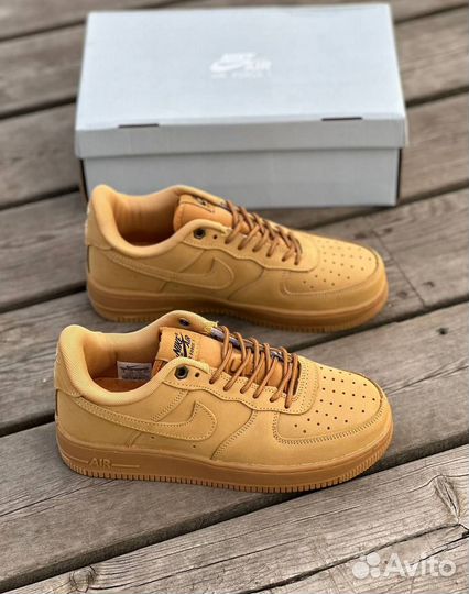 Nike air force 1 песочный разм. 44