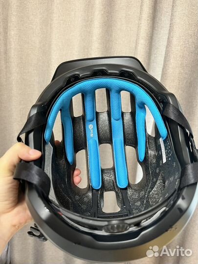 POC Axion spin шлем