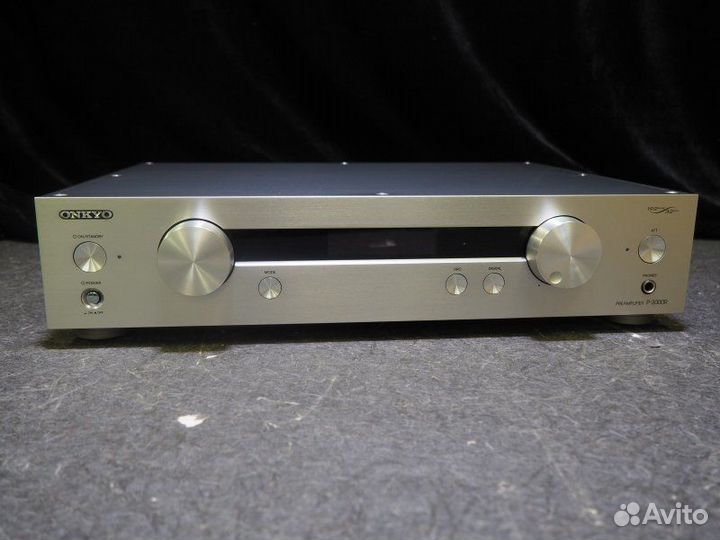 Предусилитель onkyo P-3000R с пультом