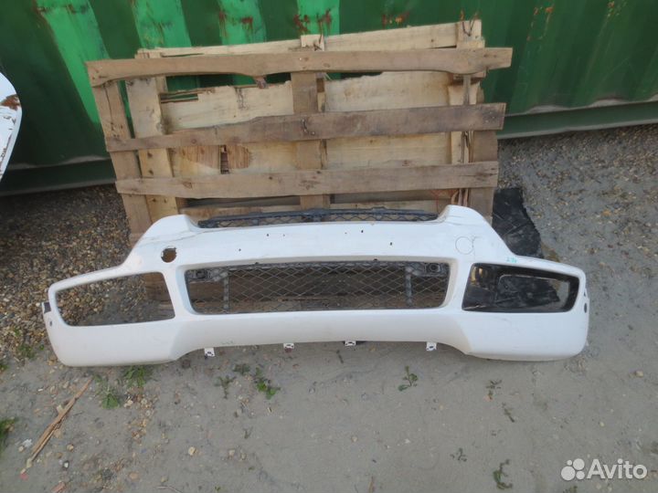 Бампер передний Bmw X5 E70 2006-2010г Под ремонт