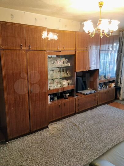 3-к. квартира, 55 м², 1/4 эт.