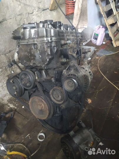 Двигатель nissan almera n16 qg15de