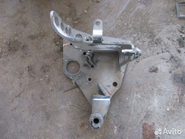 Кронштейн переднего бампера MAN TGA