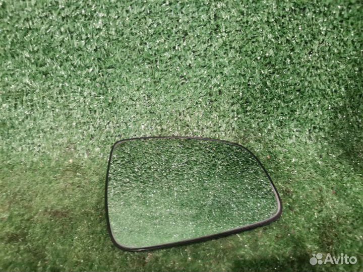 Зеркальный элемент правый LADA Largus 2019