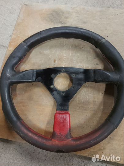 Спортивный руль. Италия