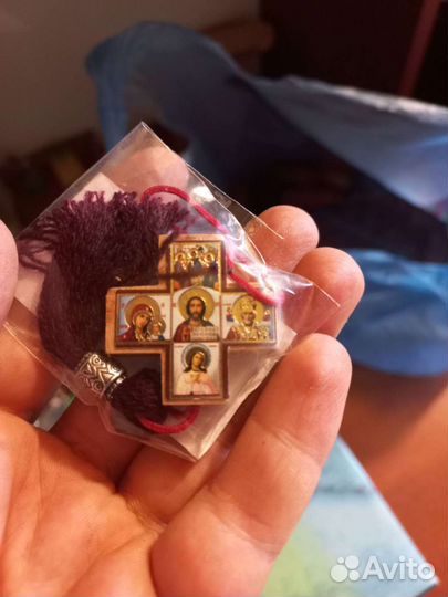 Подвеска крестик в машину