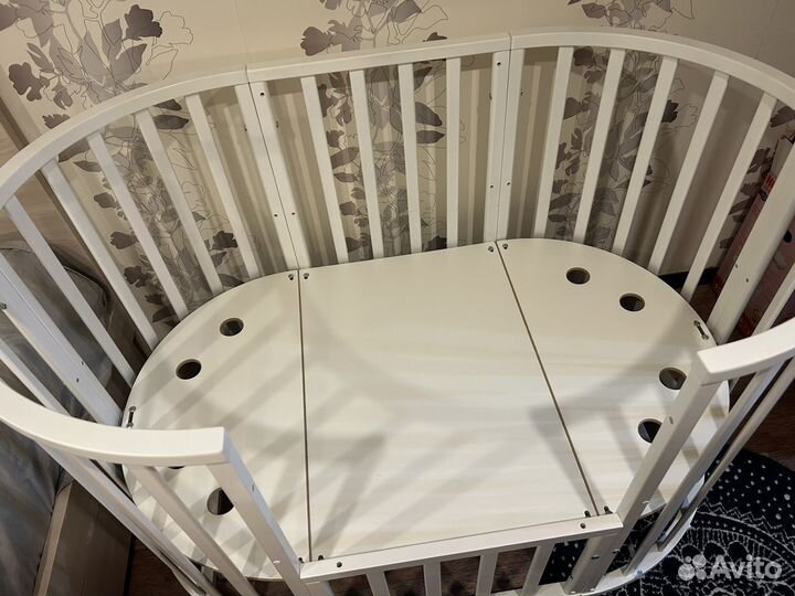 Кроватка с матрасом