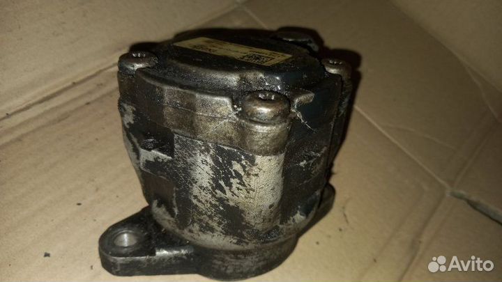 Насос гидроусилителя Man