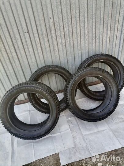 Michelin X-Ice North 3 2.25/50 R18