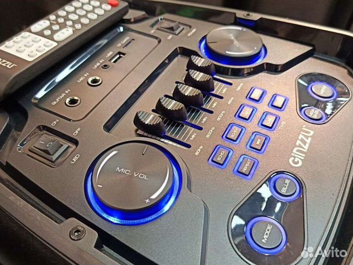 Большая колонка с чистым звуком