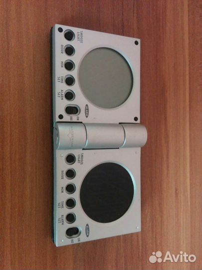 Часы-будильник электронные