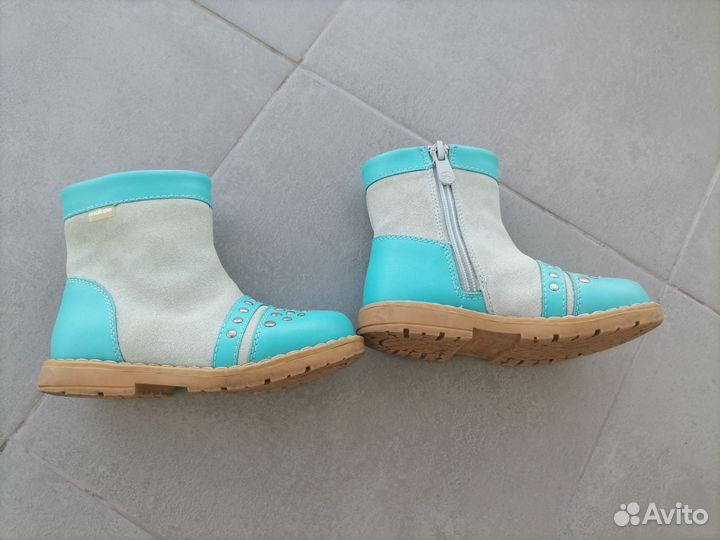 Сапожки для девочки 24