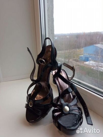 Туфли женские 39 размер