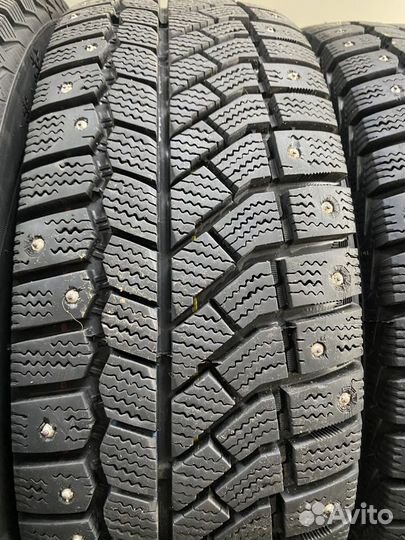 Viatti Brina Nordico V-522 185/60 R15 84T